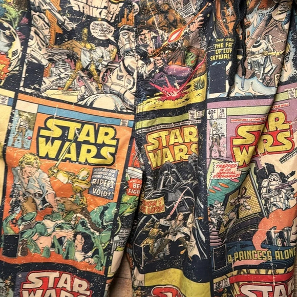 🌻Star Wars Men’s Board Shorts Swim Trunks size Medium - Picture 7 of 7